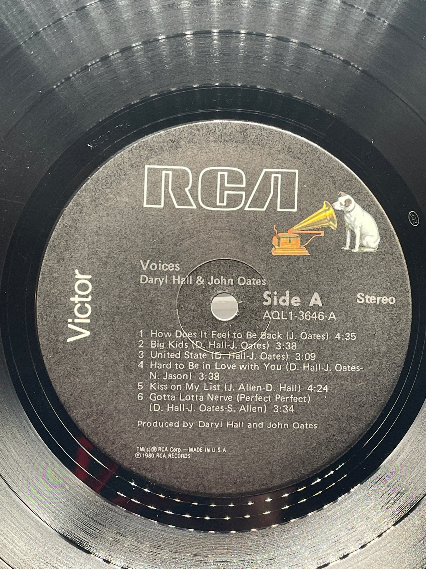 Daryl Hall & John Oates: Voices Vinyl LP