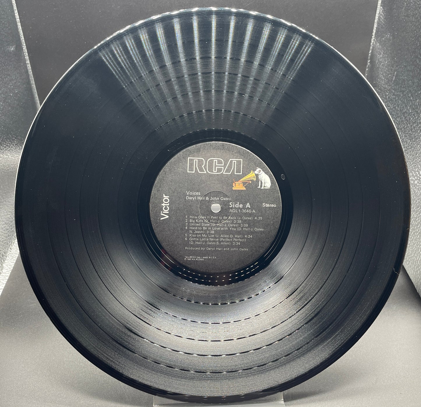 Daryl Hall & John Oates: Voices Vinyl LP