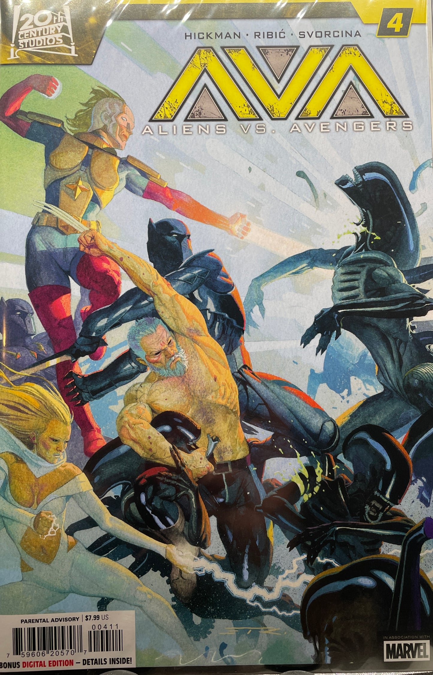 Alien vs. Avengers (issues 1 - 4 complete set)