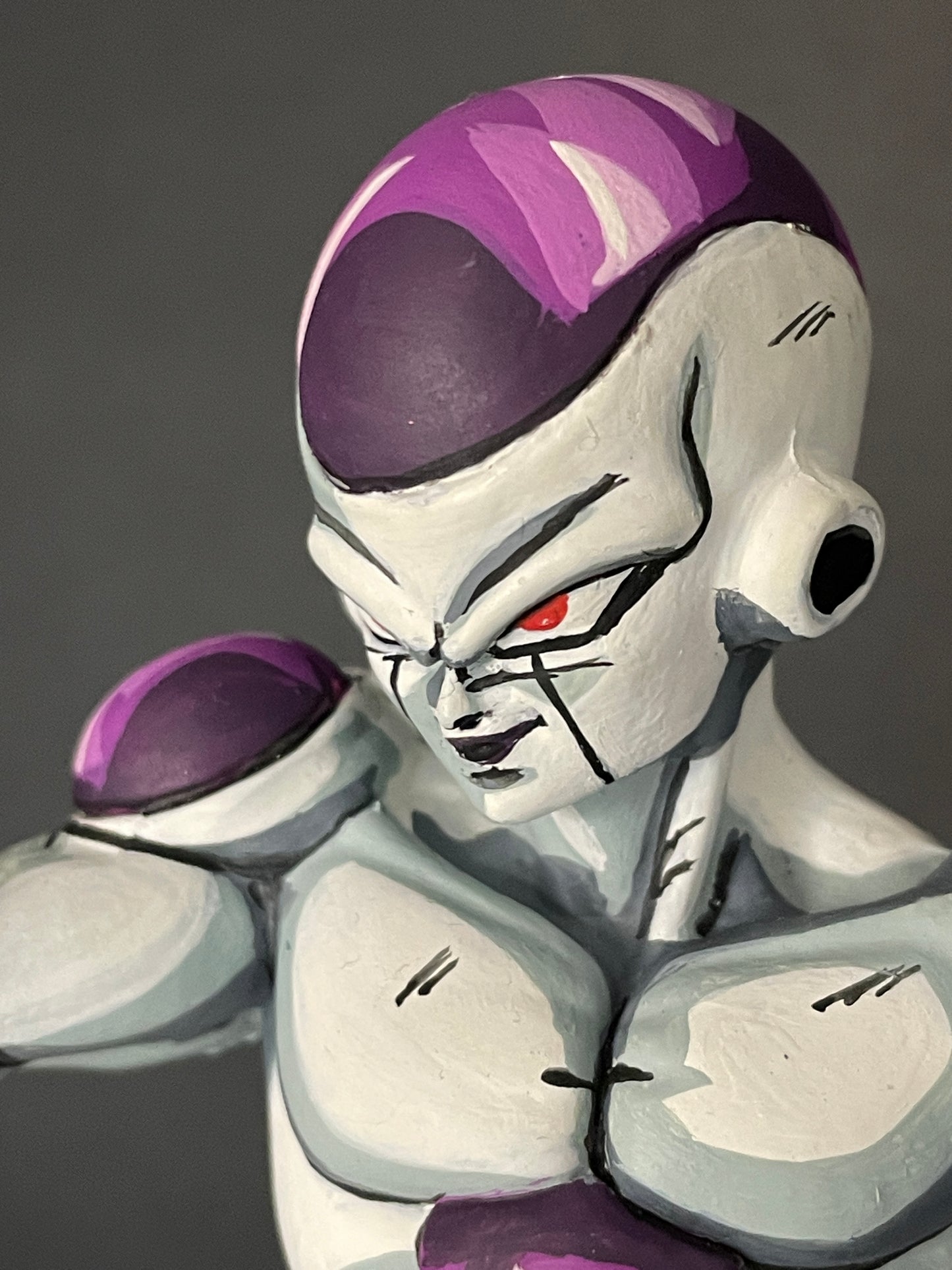 DragonBallZ Frieza PVC Figure. Hand painted by MrAnimeWorks1. Cel Shaded style. Signed by Frieza Voice actress Linda Young